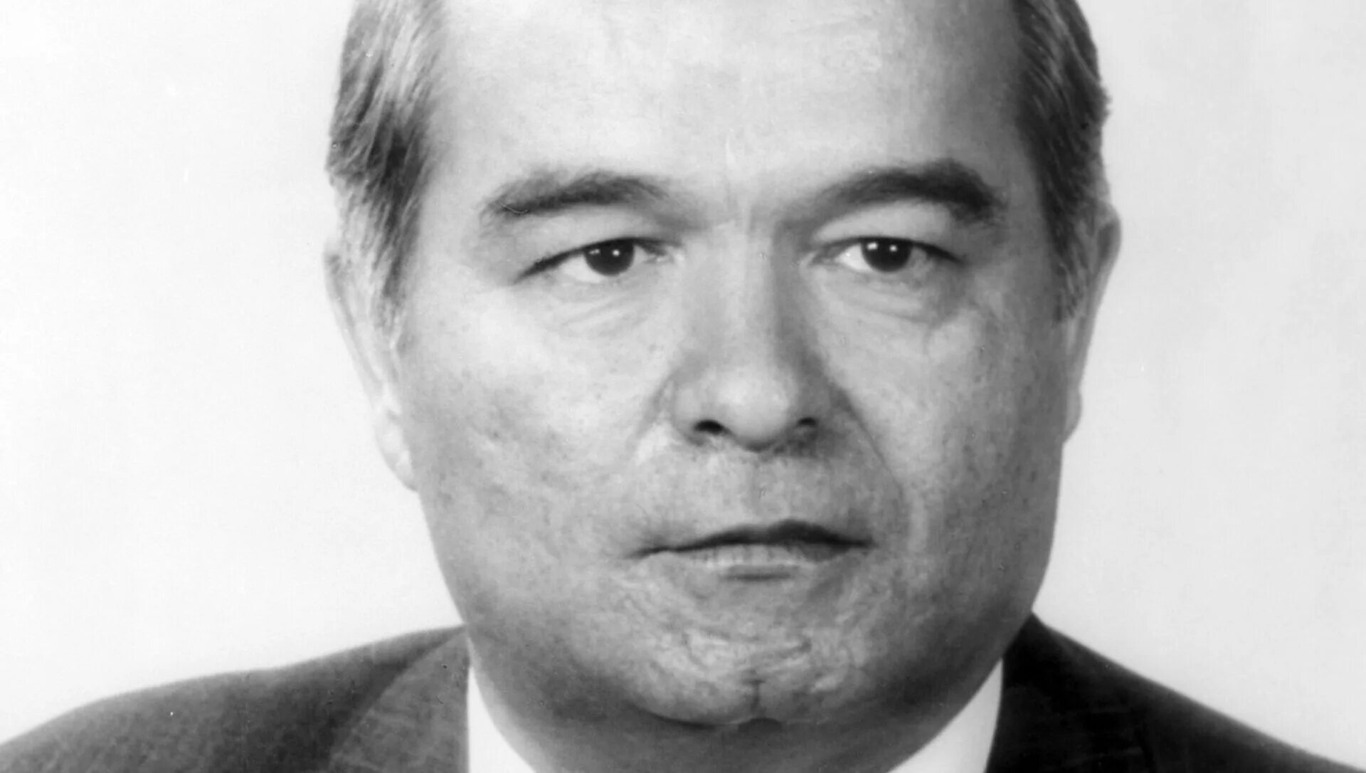 Найти каримовых