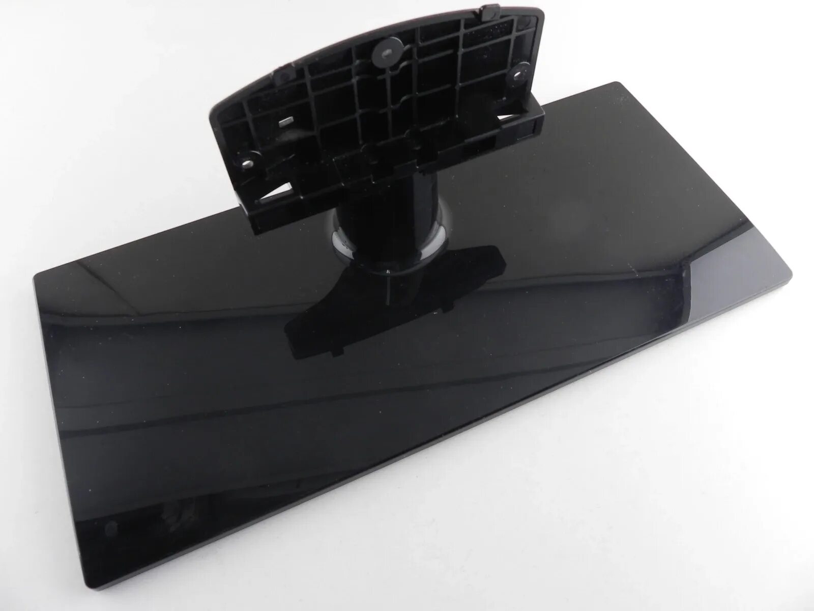 Подставка samsung ps42b430p2w. Bn96-22630b подставка для телевизора samsung. Подставка для телевизора самсунг 32 дюйма настольная. Samsung ue32d5520rw подставка. Подставка для телевизора самсунг le32r81b.