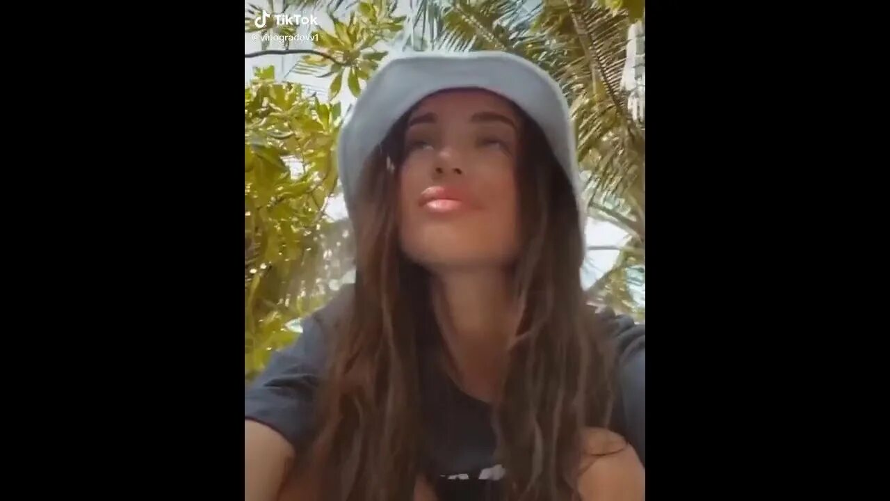 Юлия королёва девушка гуфа. Девушка гуфа. Алексей долматов 2023. Гуф и юлия королева. Гуф и его девушка.