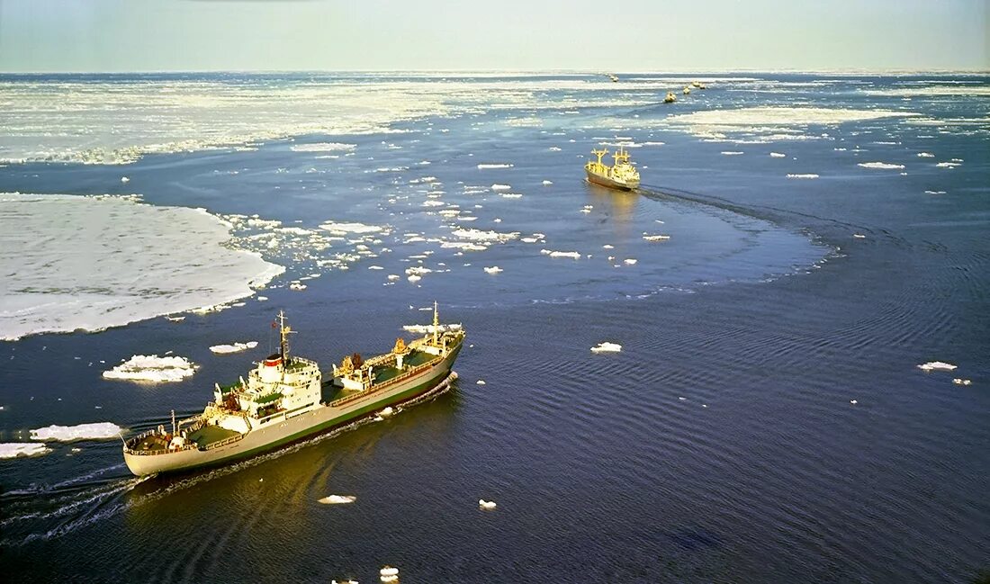 More fora. Карское море. Карское море и северно Ледовитый океан. Море Лаптевых Северный морской путь. Порт в Карском море.