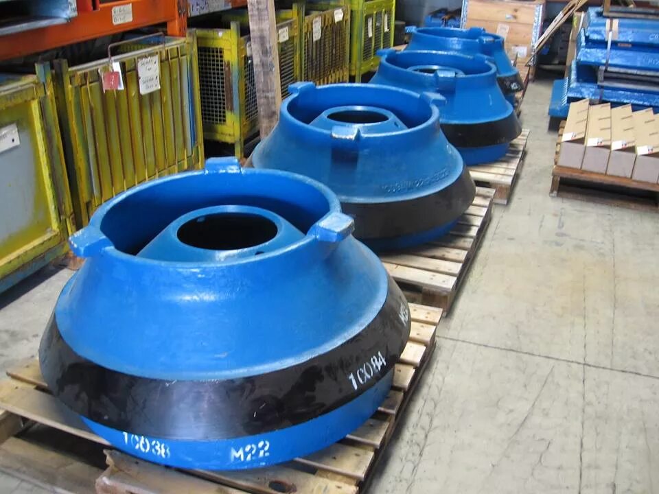 Конусная дробилка кмд 1200. Броня неподвижная для дробилки кмд 2200. Брони для дробилки metso. Брони дробилки. 03.