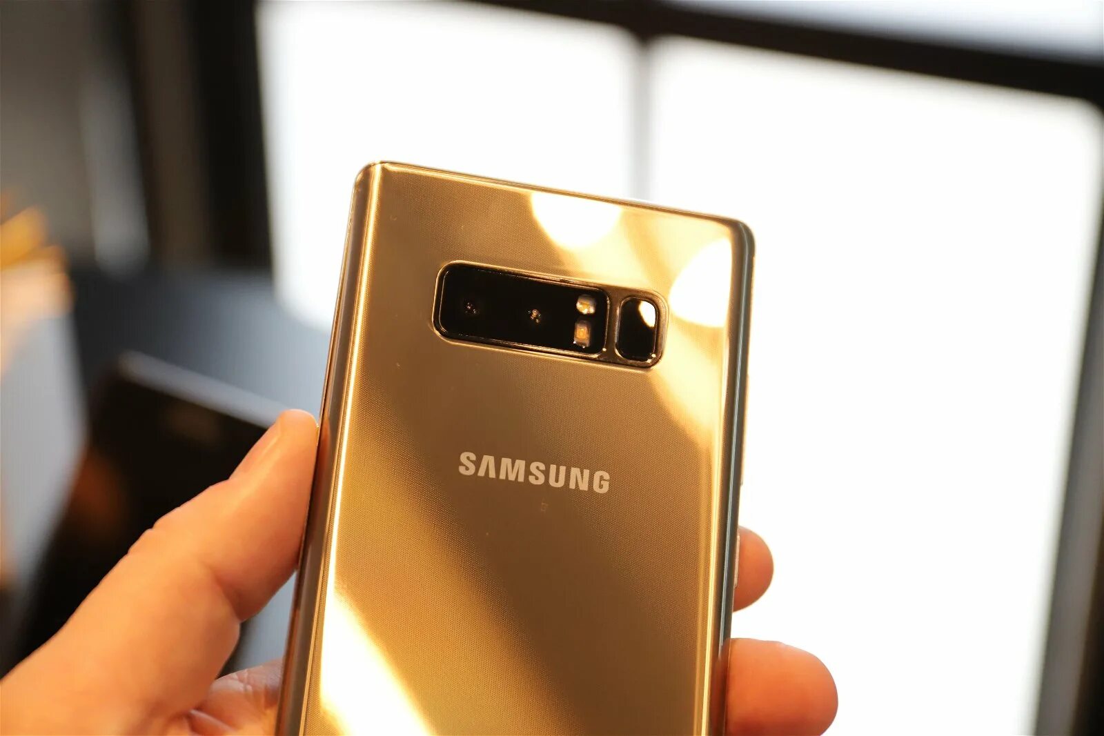 Samsung Note 8. Samsung s8 Gold. Самсунг нот 8 Голд. Samsung s8 золотой.
