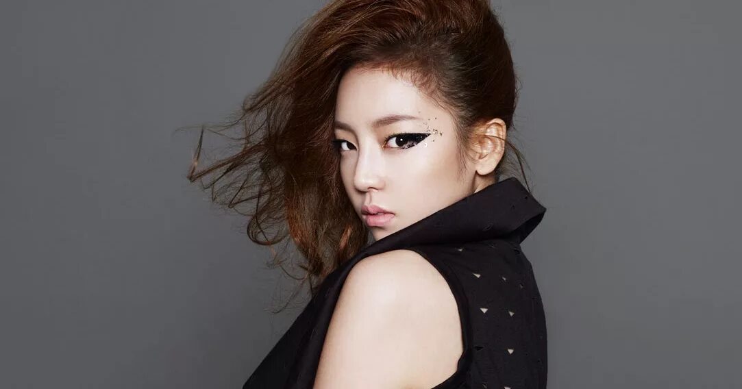 Гу хара 2019. Группа kara хара. Хара певица. Гу хара певица. Кара кпоп хара.