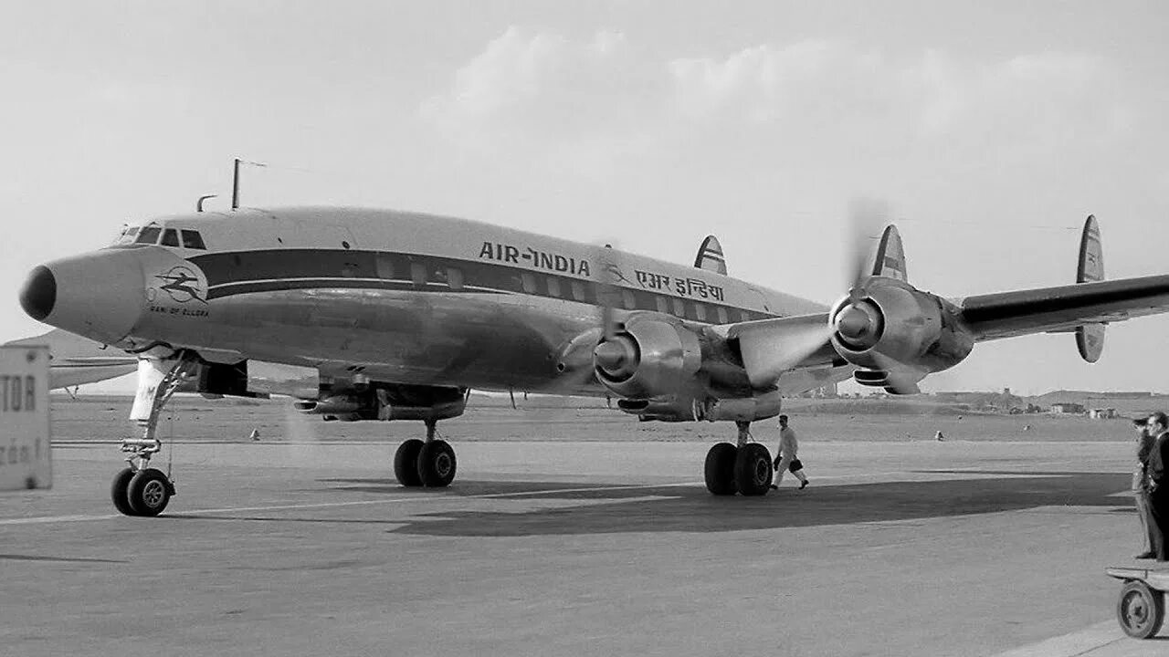 Lockheed r7v-1 super Constellation. Локхид супер Констеллейшн самолет салон. Локхид 1011 фото. F Flight History.