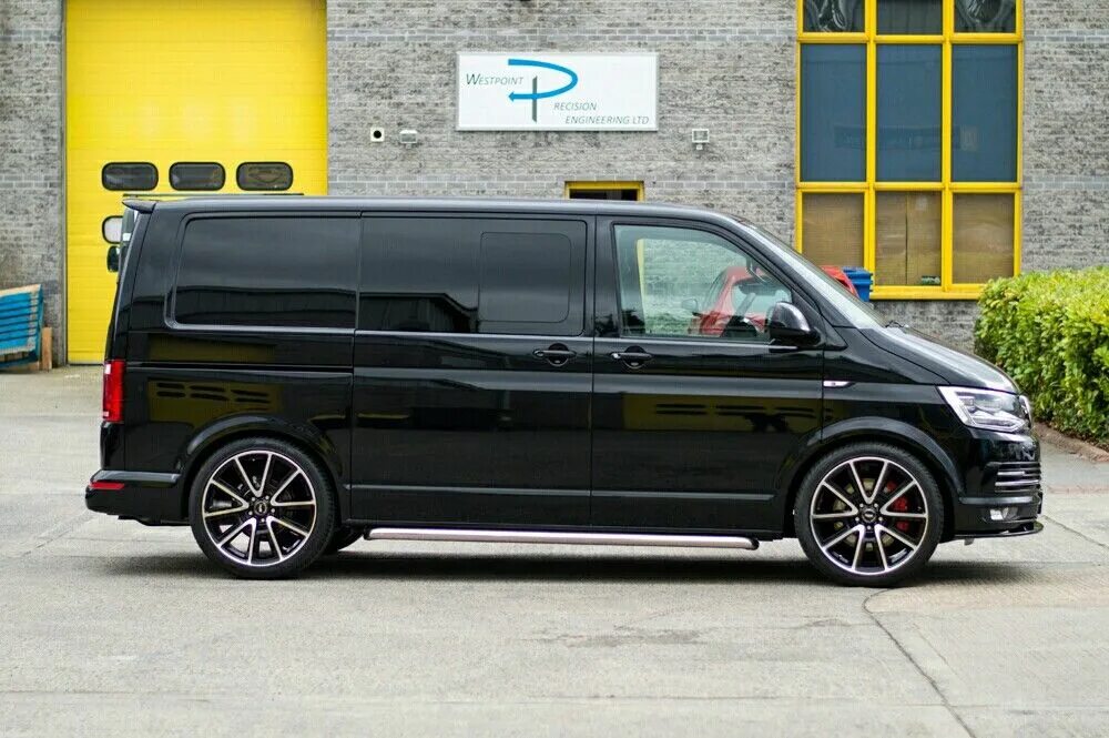 Диски мультивен т5. Volkswagen multivan t6 black. фольксваген мультивен т5. фольксваген каравелла т6 диски. vw multivan 6.1.