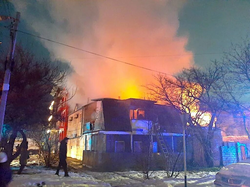 пожар анапа 16. анапа сгорела. анапа черноморская 13 пожар. анапа пожар сейчас. пожал в анапе.