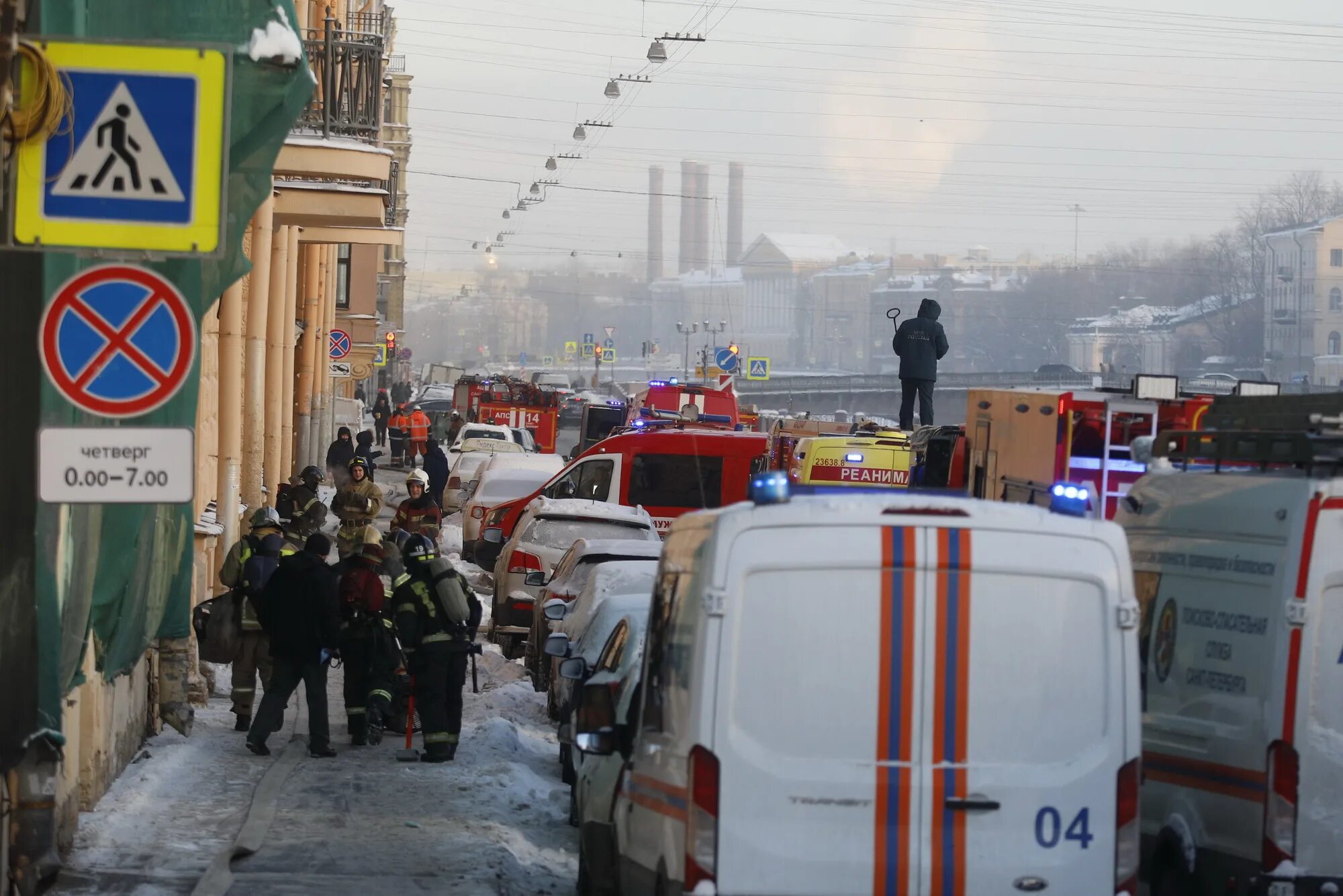 Мойка новости спб сегодня. Фонтанка 139. Пожар на Фонтанке. Пожар на Фонтанке 16.04. Дом Сорокина Санкт-Петербург Фонтанки 139.