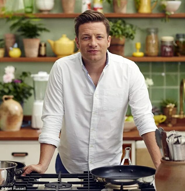Кухня Оливера Джеймса. Jamie Oliver one. Знаменитые кулинары. Знаменитые кулинары России мужчины.