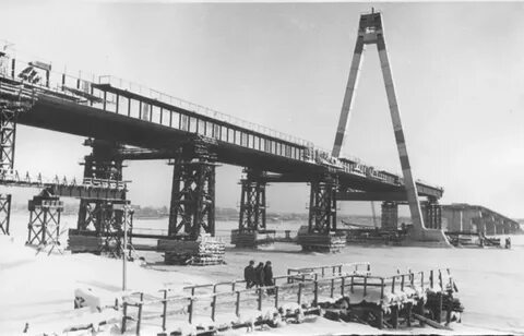 Октябрьский мост история