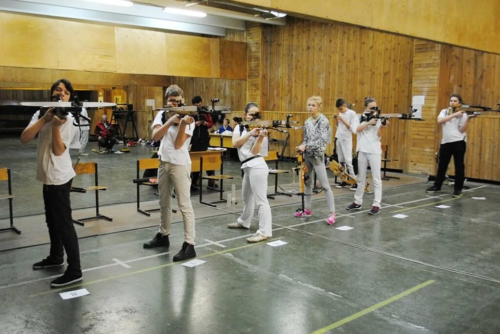 Стрелковый центр измайлово досааф, москва. Досааф стрелковый клуб. Тир измайлово досааф. Стрелковый клуб измайлово. Измайлово досааф стрелковый.