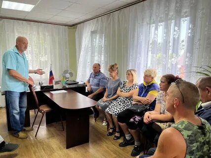 Провел встречу с избирателями