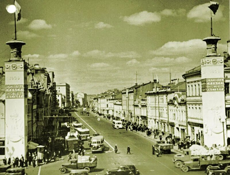 В 1925 году наша страна. Фото московских улиц начала 20 века и 1930-х годов. Московские улицы 20 века и 1930. Улицы 1930-х годов окружающий мир. Страницы истории 1920-1930.
