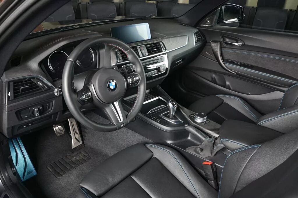 BMW m2 Competition Interior. BMW m2 Competition салон. BMW f30 m салон. BMW m2 2018 салон. Купить бмв механику