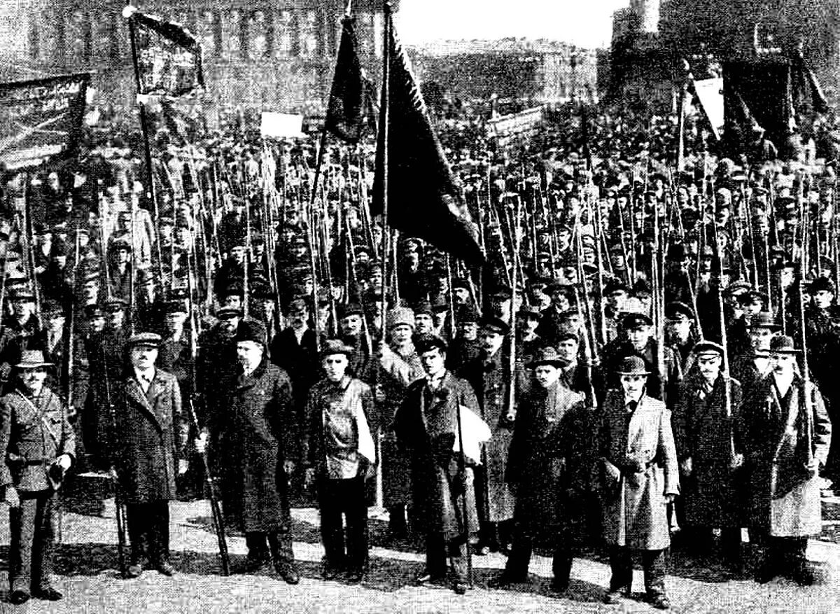 1 мая 1917. Демонстрации 1917 года Февральская революция. Красная гвардия 1917. Февральская революция 1917 Петроград. Красная гвардия 1917 год.