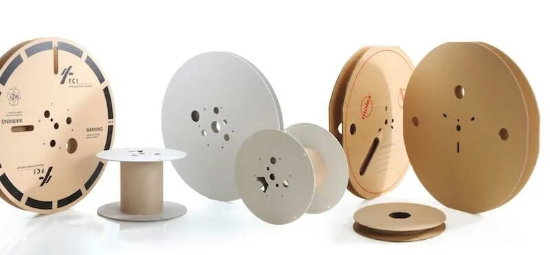 картонная катушка. картонная катушка для кабеля. картонная катушка для намотки. картонная катушка для провода. картонные бобины для кабеля.