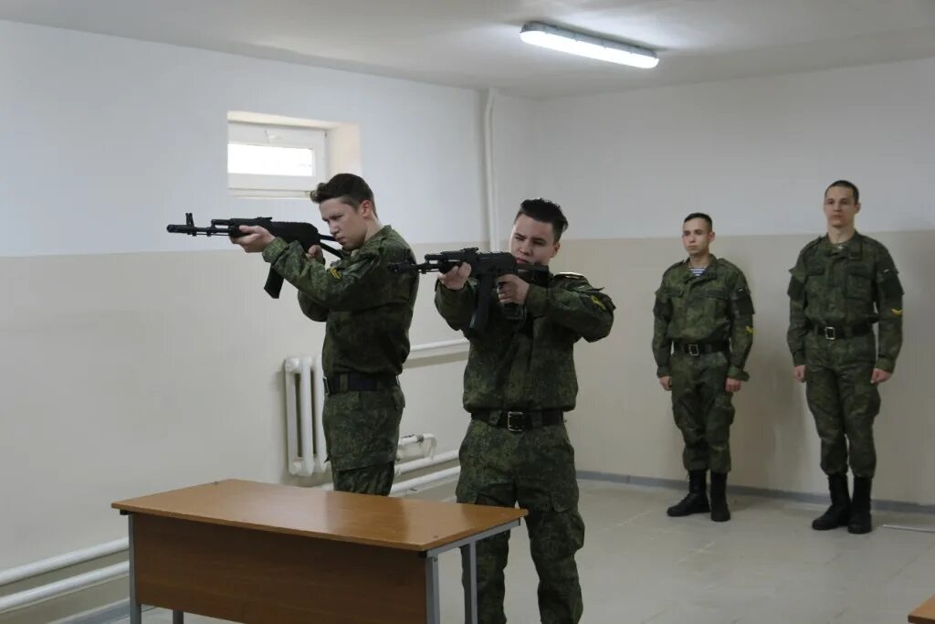 Подготовка граждан к военно учетным специальностям. Подготовка по вус. Подготовка по вус. Подготовка граждан по вус. Военный учетный стол.