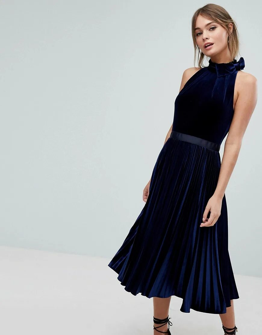 бархатное черное платье миди. черное бархатное платье миди. платье zimmermann черное бархатное. платье бархатное boohoo. черное бархатное платье для полных.