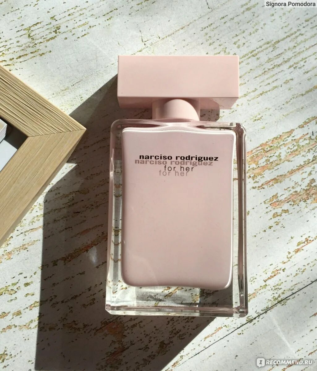 Родригес духи отзывы. Narciso Rodriguez for her EDP L 30ml. Духи Narciso Rodriguez for her. Narciso Rodriguez Narciso. Нарциссо Родригес for her.