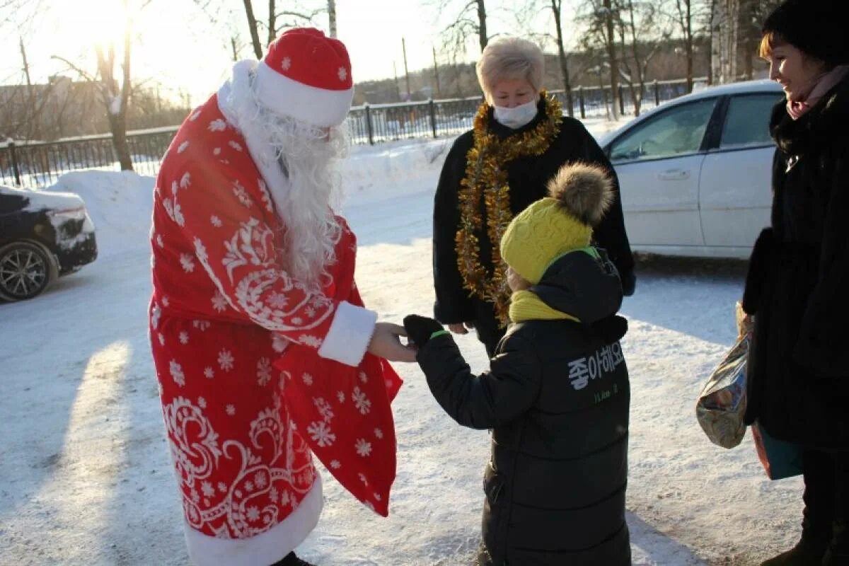 Дтп в иваново за последние сутки. Иваново 21 декабря. Фрунзе 25 иваново. В преддверии стать дедом фото. Жиделева 12 иваново.