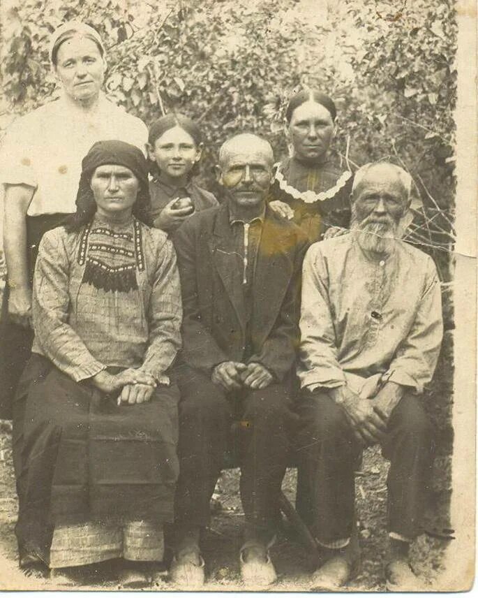 Потомки крепостных. Abolition of serfdom in 1861 in russia. Потомки крепостных. Нищие крестьяне в российской империи. Крепостные крестьяне.