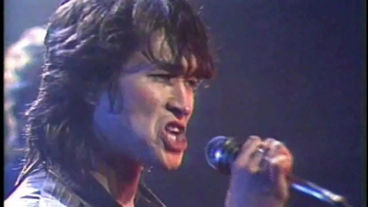 виктор цой в наших глазах. в наших глазах кино, в. в наших глазах цой. Shket. виктор цой 1988 взгляд.