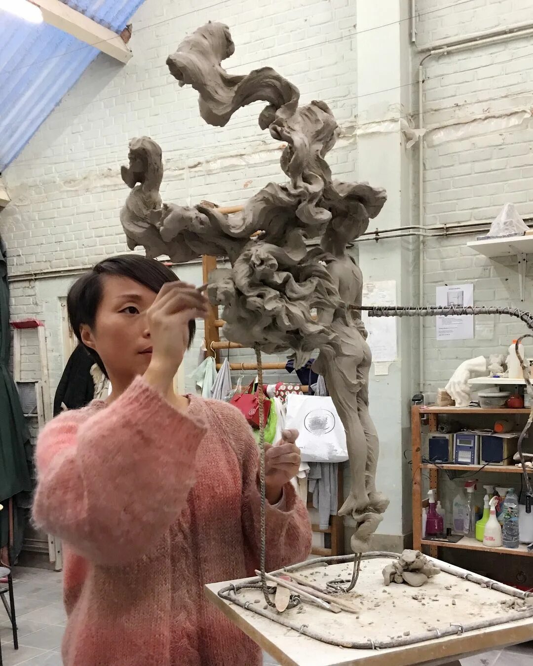 Китайский скульптор лу ли рон. Луи ли ронг скульптор. Скульптор ронг. Лу ли ронг. Ло ли ронг скульптор.