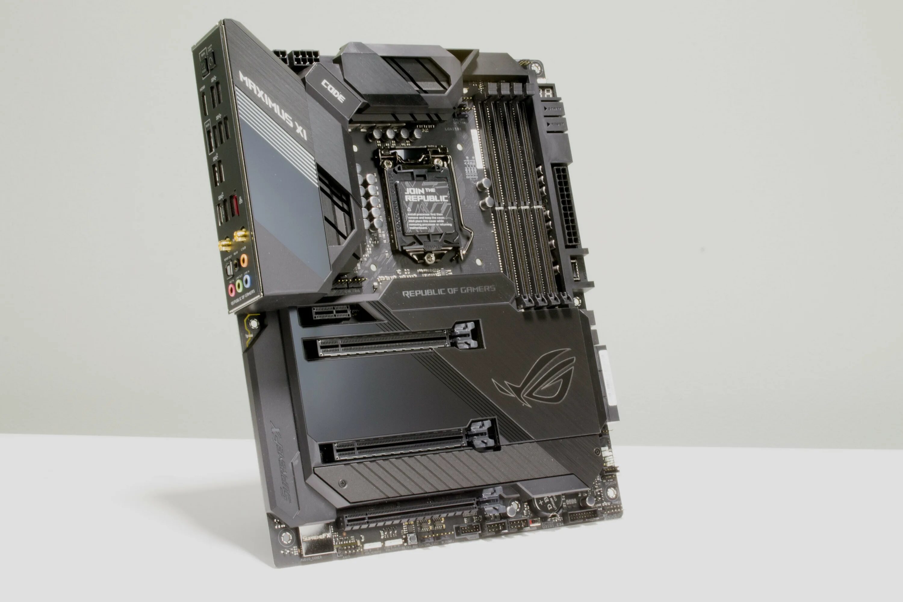 Asus rog maximus xi. ASUS ROG Maximus XI code z390. ASUS ROG Maximus XI code. ASUS ROG XI code. ASUS ROG Maximus IX code.