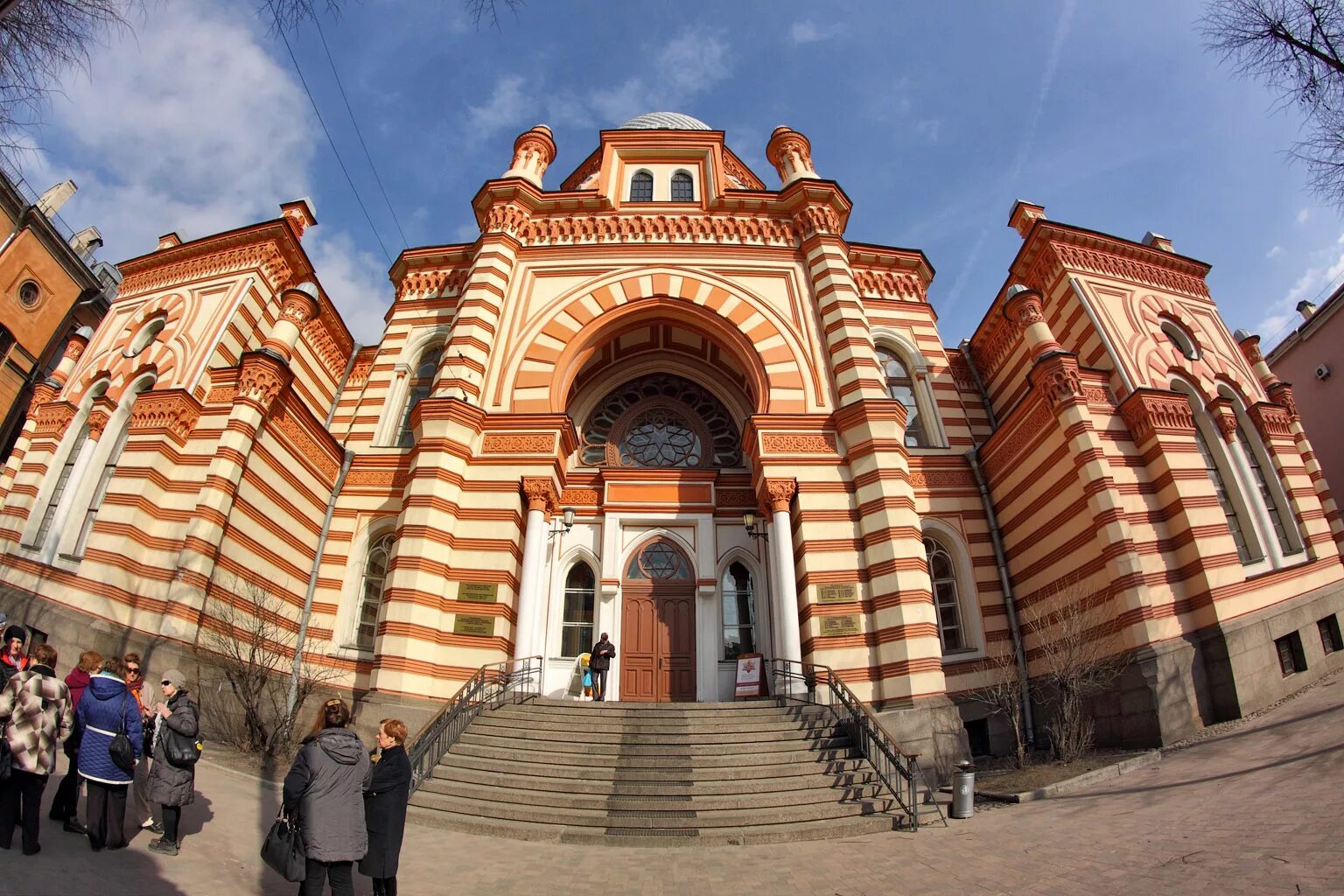 храм синагога в спб. культура синагоги. большая хоральная синагога снаружи. большая хоральная синагога санкт-петербург. большая хоральная синагога санкт-петербург внутри.