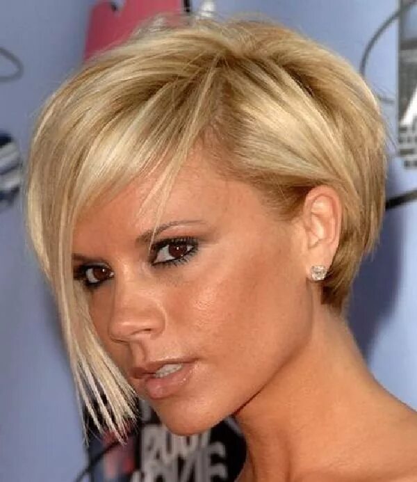 Стрижки, которые молодят женщин всех возрастов Short hair styles, Pixie haircut,