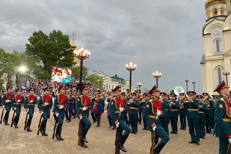 Парад 9 мая 2022 Хабаровск. Амурские волны 2022. Марш-парад оркестров. Российский военный оркестр. Канал россия 1 хабаровск