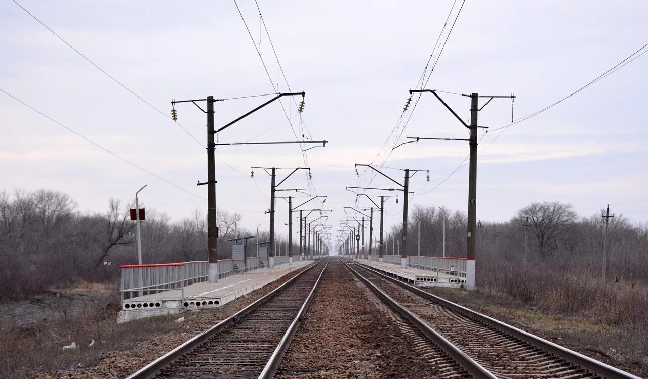 фото вареновки. электричка таганрог матвеев курган. станция михайловка таганрог. эр9 ростов. электричка ростов.