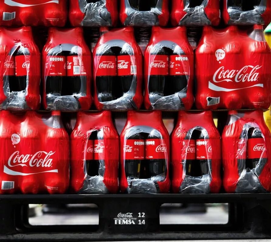 Coca-cola 1. 5л. Cola оптом. Cola оптом. Паллеты кока кола.