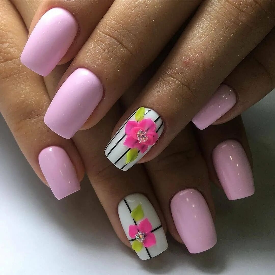 Маникюр лето. Дизайнер ногтей лето. Красивые яркие ногти. Идеи яркого маникюра. Дизайнер ногтей лето.