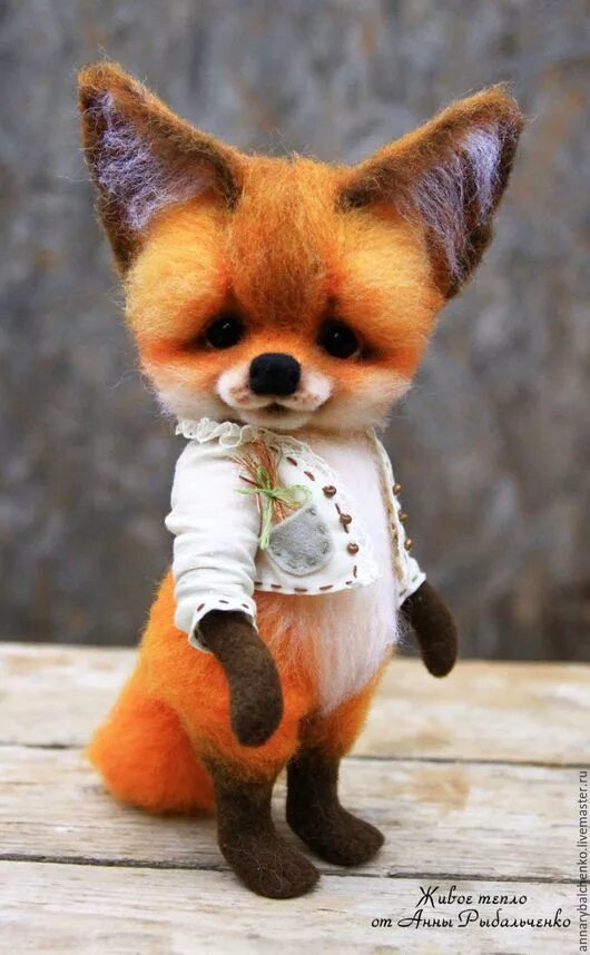 Брошь лиса из бисера. Лисенок тедди. Игрушка лисенок. Лис ручной работы. Лиса ручной работы.