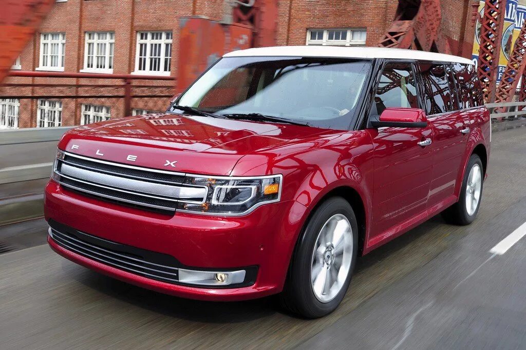 Американский рынок машин. Ford Flex 2012. Ford Flex 2023. Форд Флекс 1. Ford Flex новый.