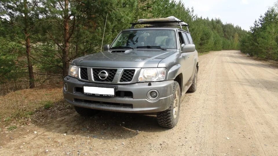 Патрол 61 кузов купить. Nissan Patrol 61 кузов. Patrol 61 кузов. Patrol y61 фары сафари. Ниссан Патрол 61 кузов.