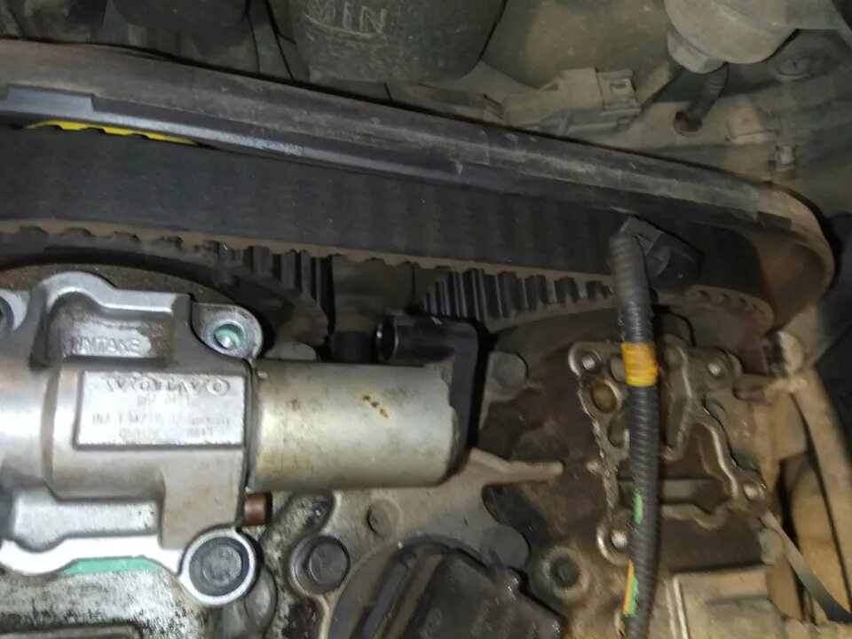 Клапан volvo s60. Клапан VVT Volvo s60. Клапан ВВТ Вольво s60 2.4. Клапан VVTI Вольво s60. Клапан VVTI Вольво с 60.