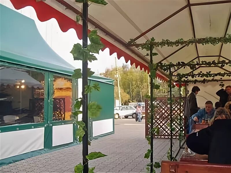 Летнее кафе пермь. Летнее кафе екатеринбург. летнее кафе заинск. кафе на набережной пермь. летнее кафе на бульваре.
