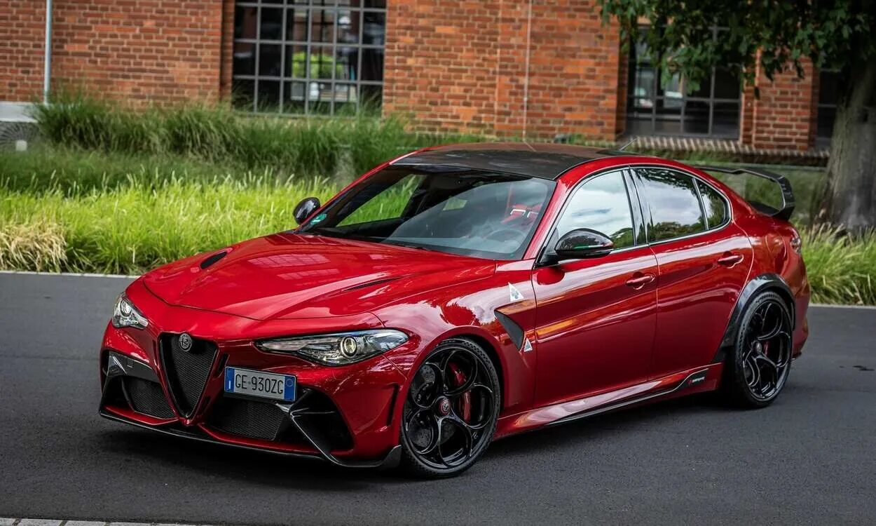 Νέα Alfa Romeo Guilia Veloce Ti 2020 - YouTube