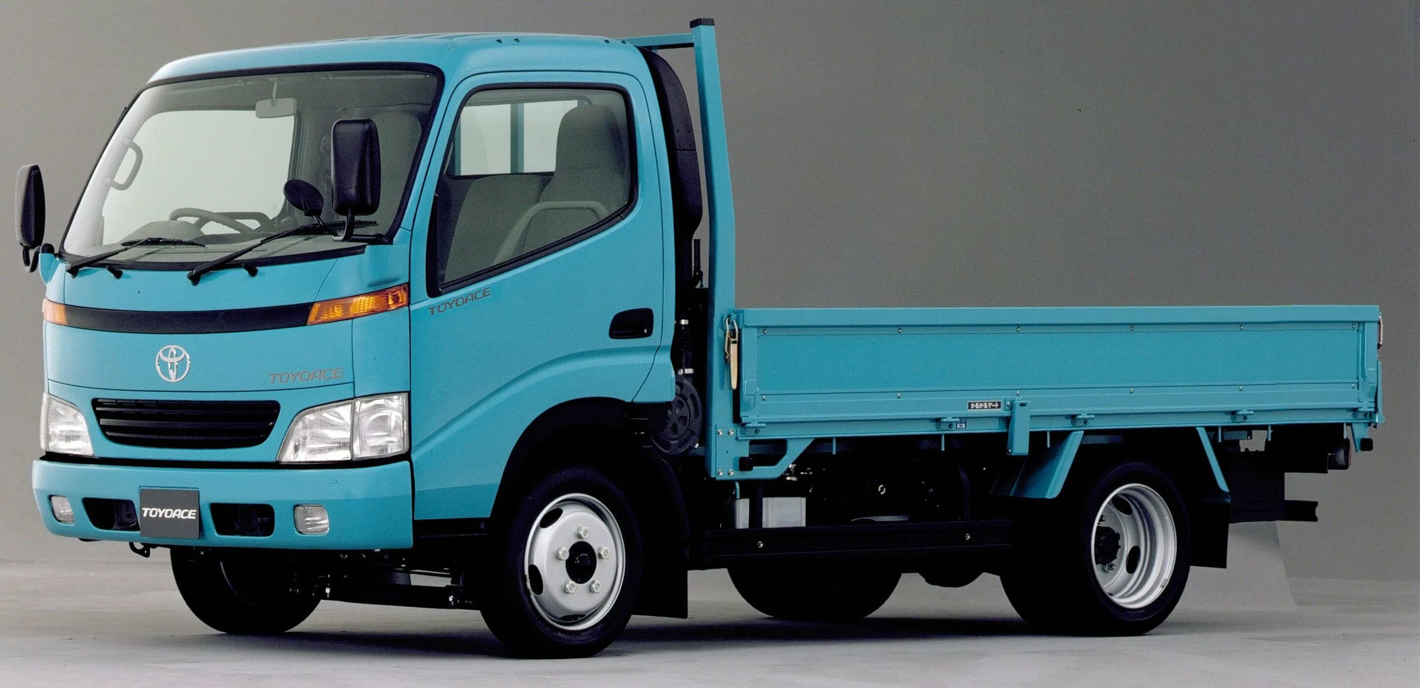 Малые грузовики. Toyota TOYOACE. Toyota TOYOACE 2002. Toyota Dyna TOYOACE. Toyota TOYOACE 2022.