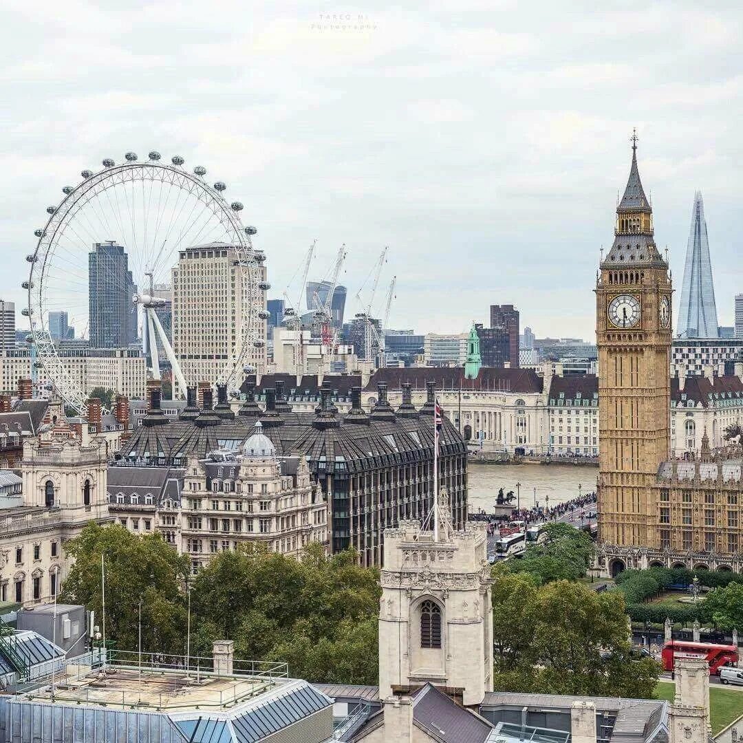 Бристоль лондон. Биг бен и тауэрский мост. London places. Достопримечательности лондона биг бен. Достопримечательсво лондона.