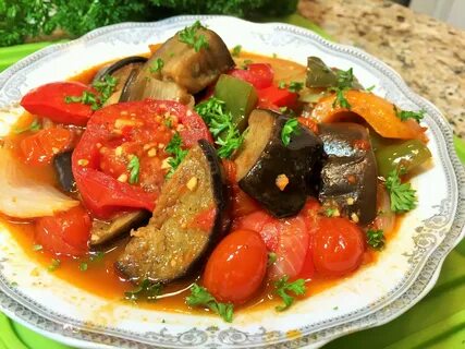 Рецепт вкусных тушеных баклажанов с овощами