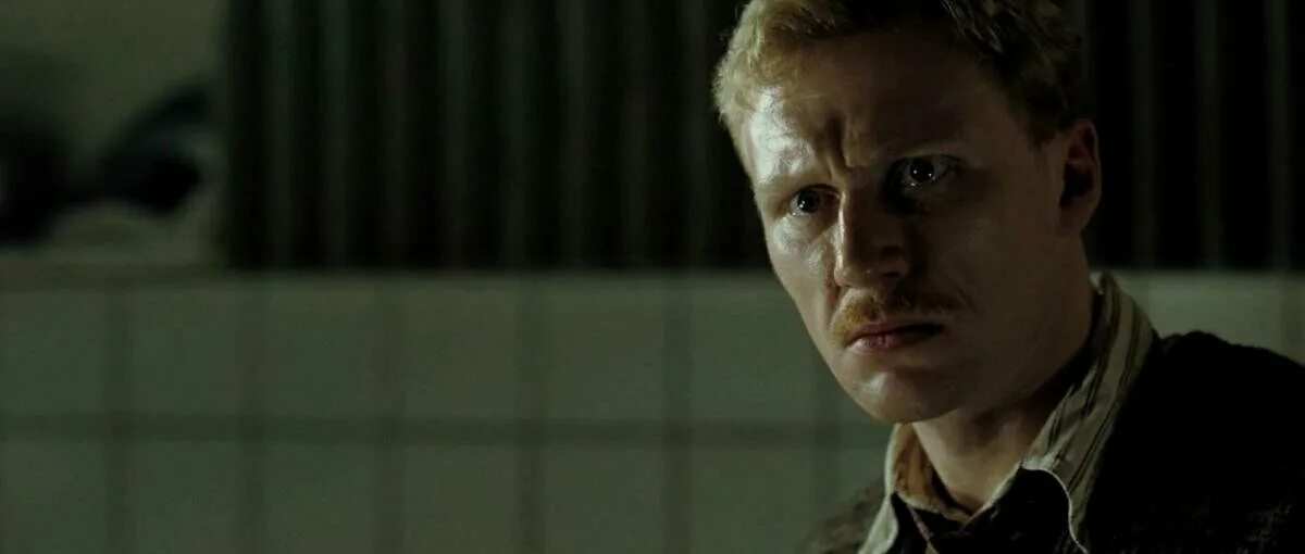 грутас ганнибал лектор восхождение. ганнибал в молодости. восхождение 2006. ганнибал лектор восхождение. рис иванс ганнибал восхождение.