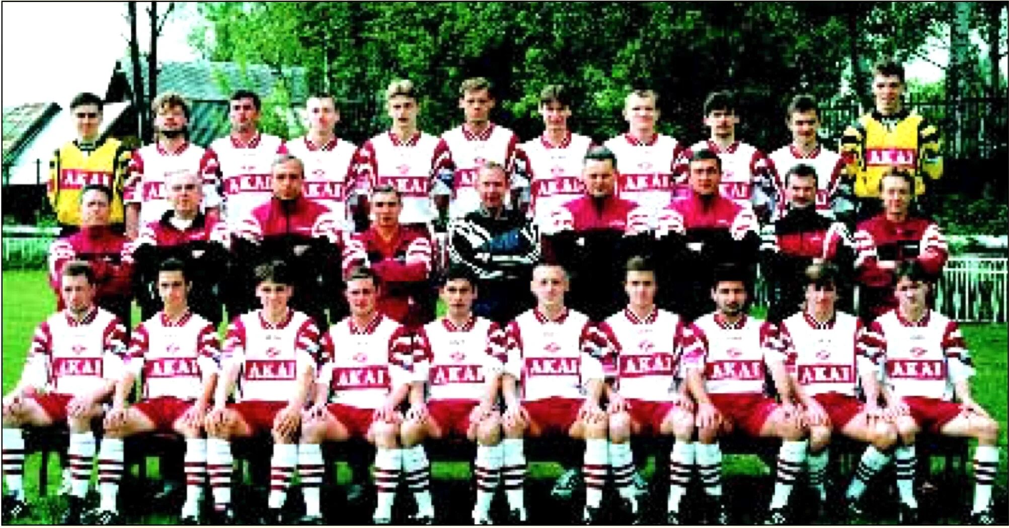Основанный в 1997 году. Основанный в 1997 году