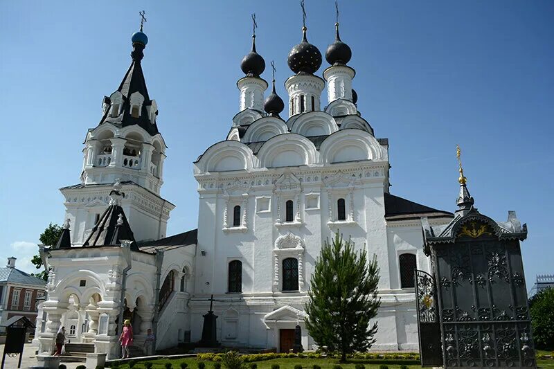 храм благовещенье муром. ансамбль благовещенский монастырь муром. благовещенского собора троицкого монастыря. свято-троицкий монастырь муром. благовещенский собор монастырь муром.