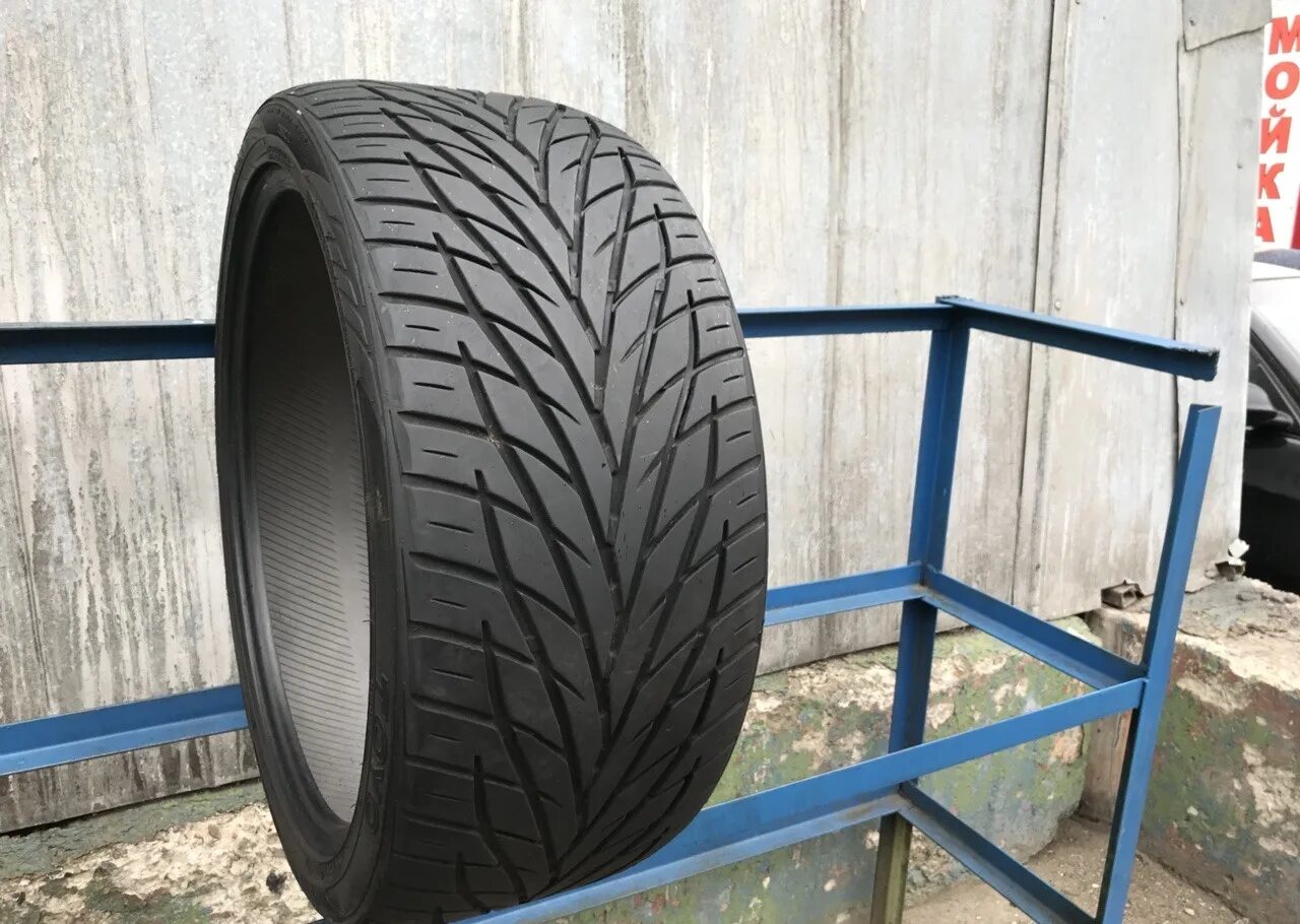 Резина 285/35r22. Toyo 285/35 r20. 285 35 R22 Pirelli. 285/35 R22. Купить резину r18 в москве