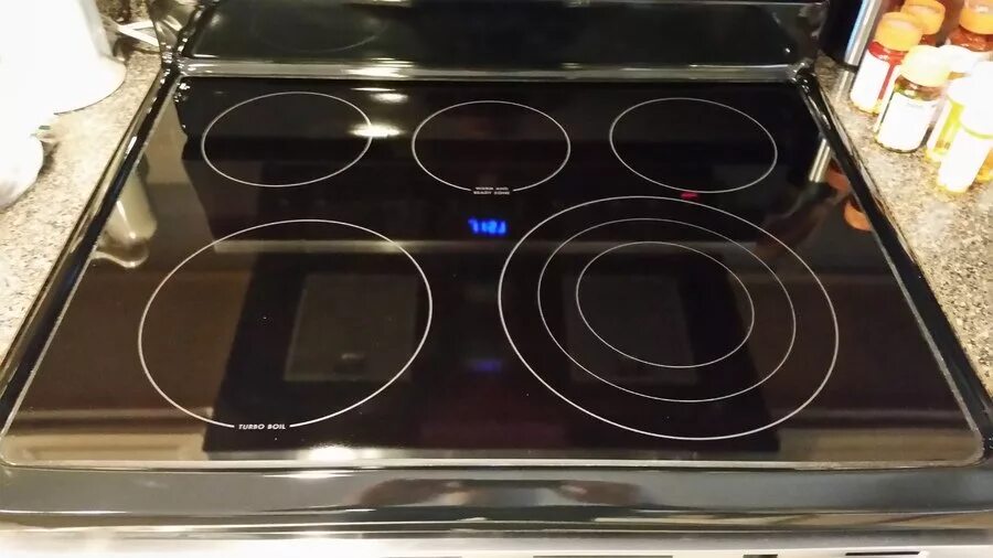 какую стеклокерамику. индукционная варочная панель siemens ex675lec1e. стеклокерамическое покрытие электрических плит. электролюкс плита электрическая стеклокерамика. Vitroceramic плита.