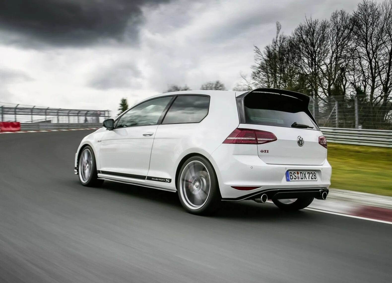 Golf gti clubsport. Vw golf gti clubsport. Volkswagen golf gti clubsport. Volkswagen golf 7 gti clubsport спойлер. Volkswagen golf gti clubsport.