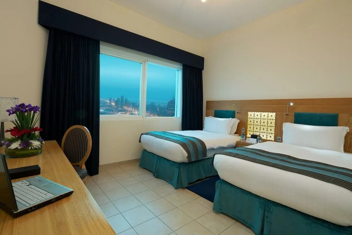 Отель marina hotel. Айя напа отели. Отель marina hotel. Marina hotel кипр айя-напа. Marina 3* айя-напа.