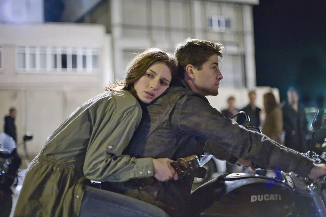 Ачи и баби. Ачи 3 метра над уровнем. Марио касас 2022. Марио касас три метра над уровнем неба 2. Три метра над уровнем неба на испанском.